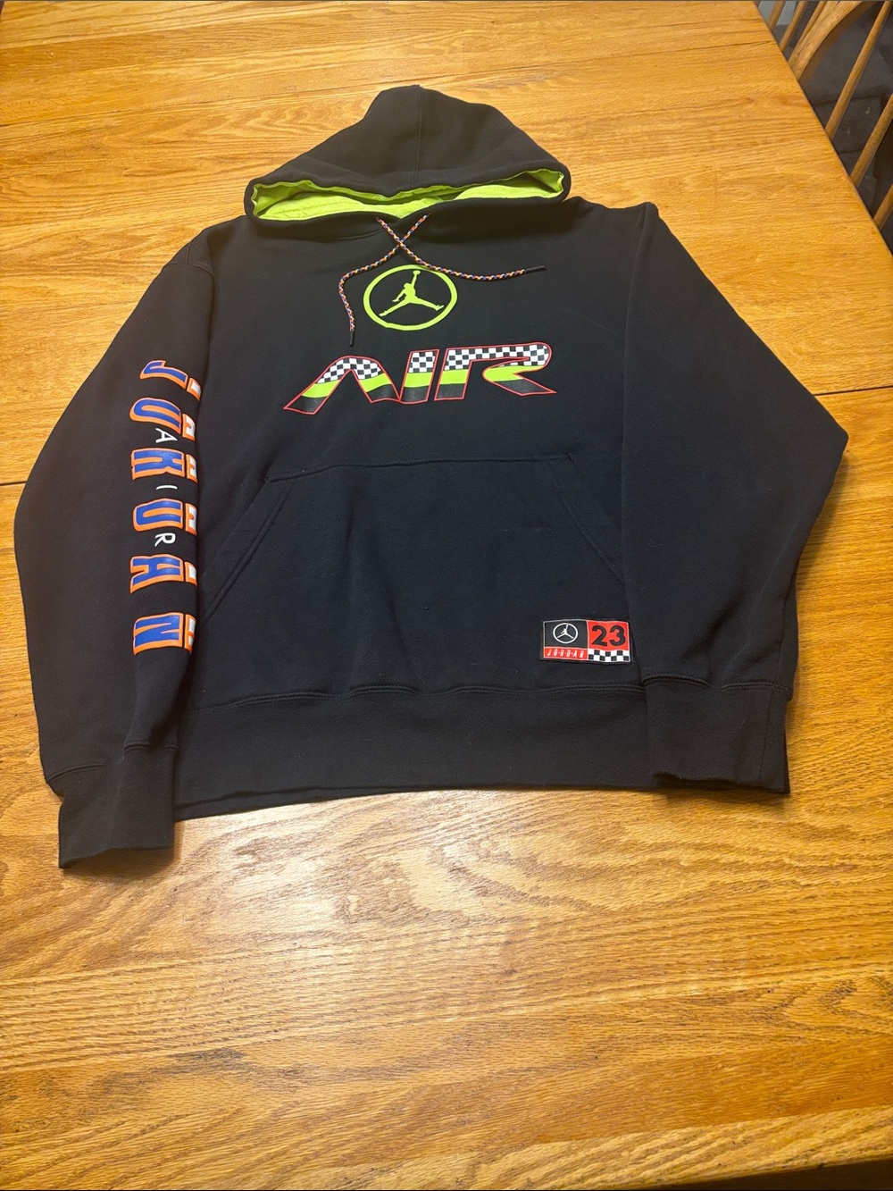 Jordan Men's Black Large Hoodie with Neon Lime Lining and Multicolor AIR Graphic - Picture 4 of 9